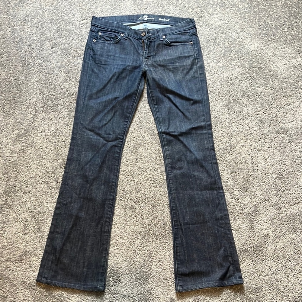 7 For All Mankind bootcut jeans. Size 28. Dark blue.